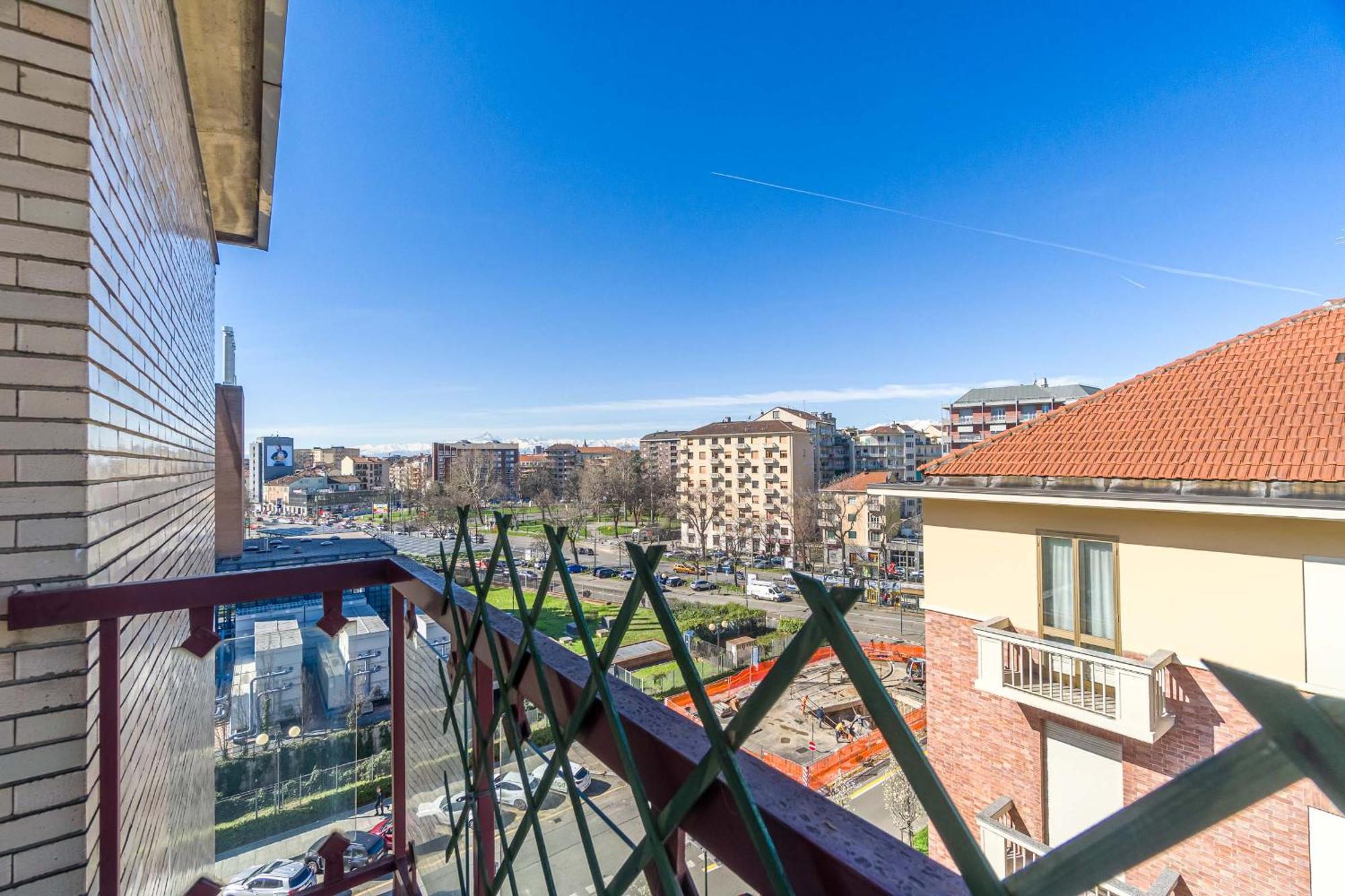 Palazzo Di Giustizia Bright Apartment Turin Ngoại thất bức ảnh